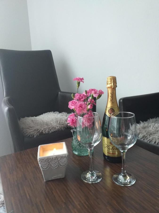 Monato Bed & Breakfast Poprad Bagian luar foto