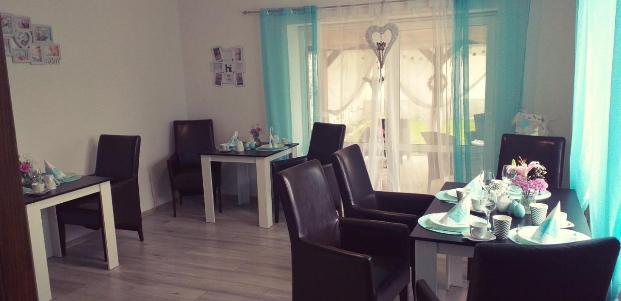 Monato Bed & Breakfast Poprad Bagian luar foto